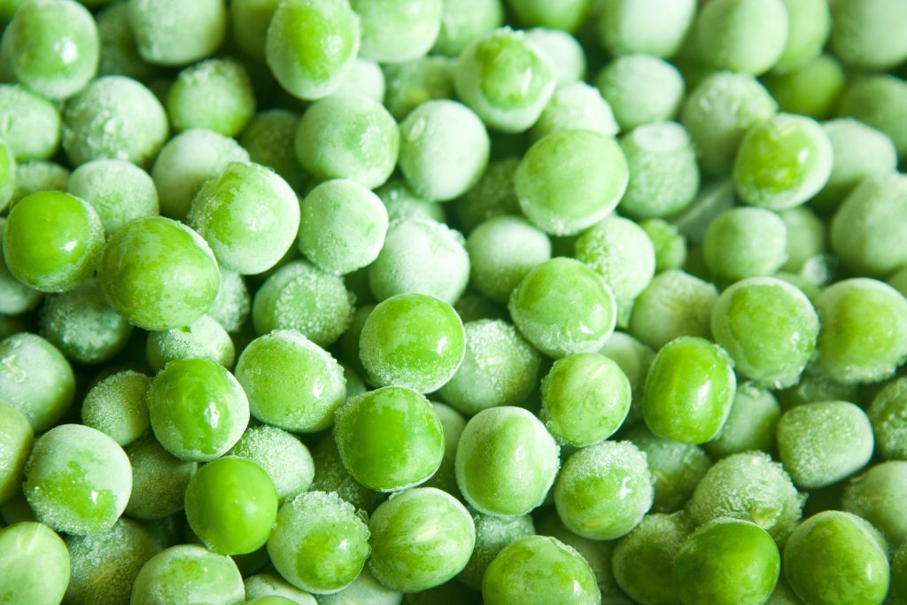 peas frozen vegetables stockpack pixabay scaled